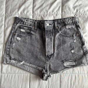 Like new Wild Fable gray denim shorts. Sz jr 14